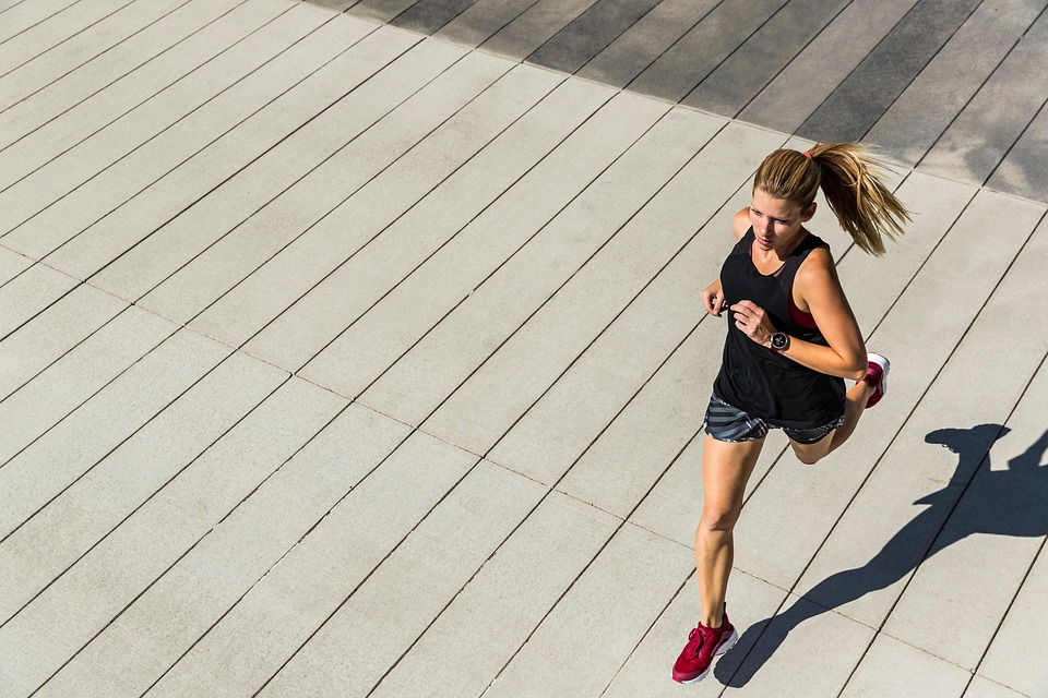 sport & run & whoosh effect